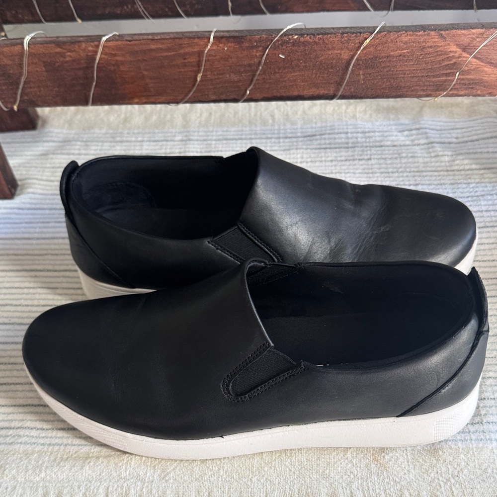 FitFlop- Women's Black Slip-On Platform Shoes